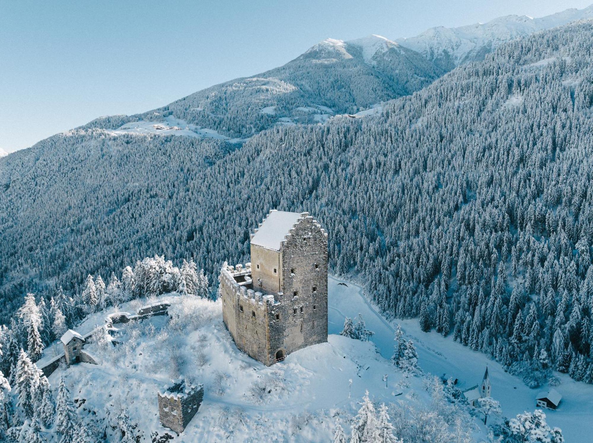 Klostergut Kronburg Zams Exteriér fotografie